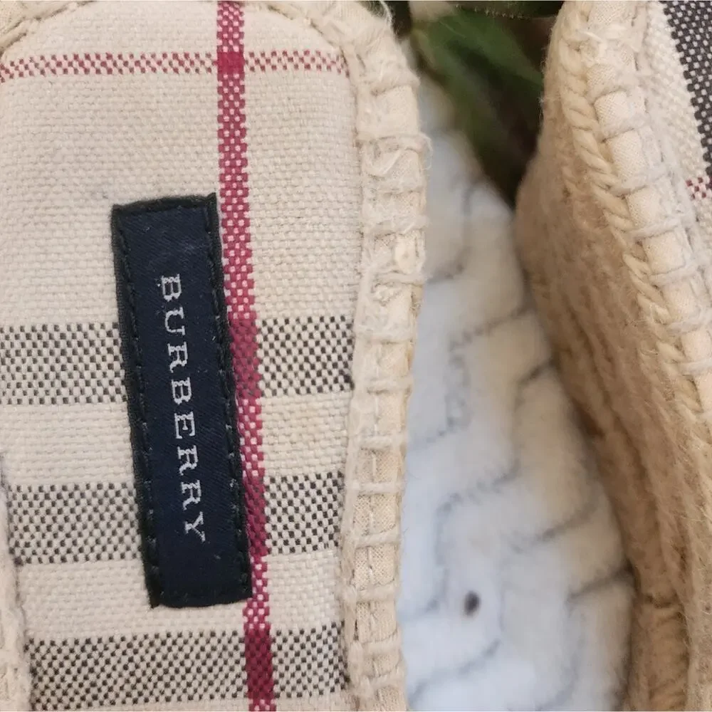 BURBERRY NOVACHECK PLAID CANVAS JUTE ESPADRILLES SIZE 37 6.5/7